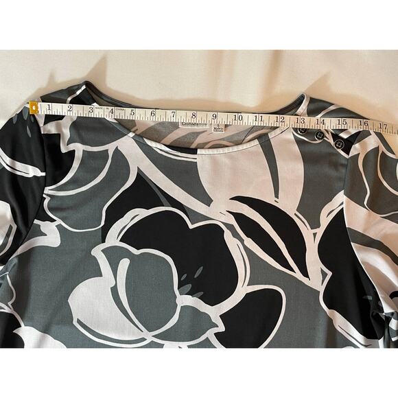 Croft and Barrow Size L Tunic. 3/4 Sleeve.  Grey w/design - Picture 8 of 16